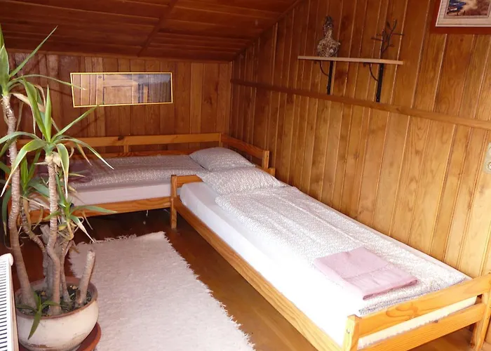 Toelgyfakucko Guest house 3*